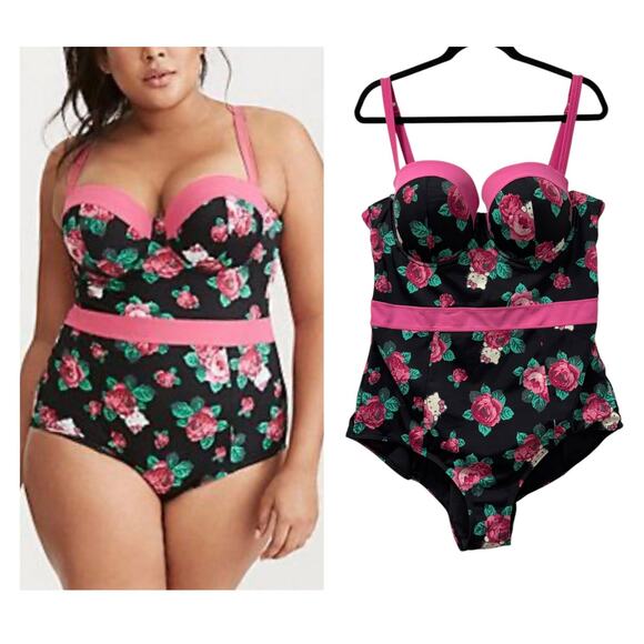 Torrid 2 (2X 18/20) Hello Kitty Roses One Piece Underwire Push Up Bra Swimsuit - Picture 1 of 5